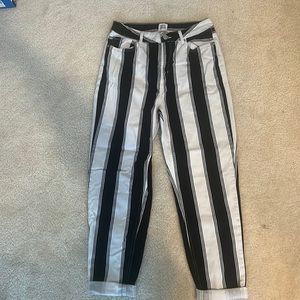 Vertical Stripped Mom Jeans
